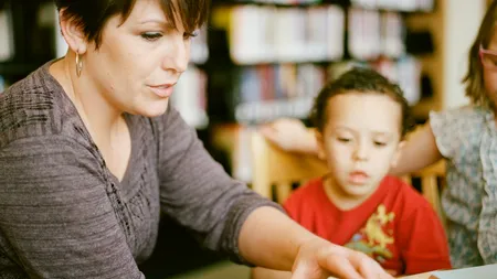 Peste 50 de copii au fost retrași din școală pentru a face educație acasă în regim de home schooling