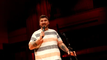 Actorul de stand-up Micutzu, implicat într-un scandal pe Calea Victoriei. Poliția a intervenit pentru a aplana conflictul | VIDEO