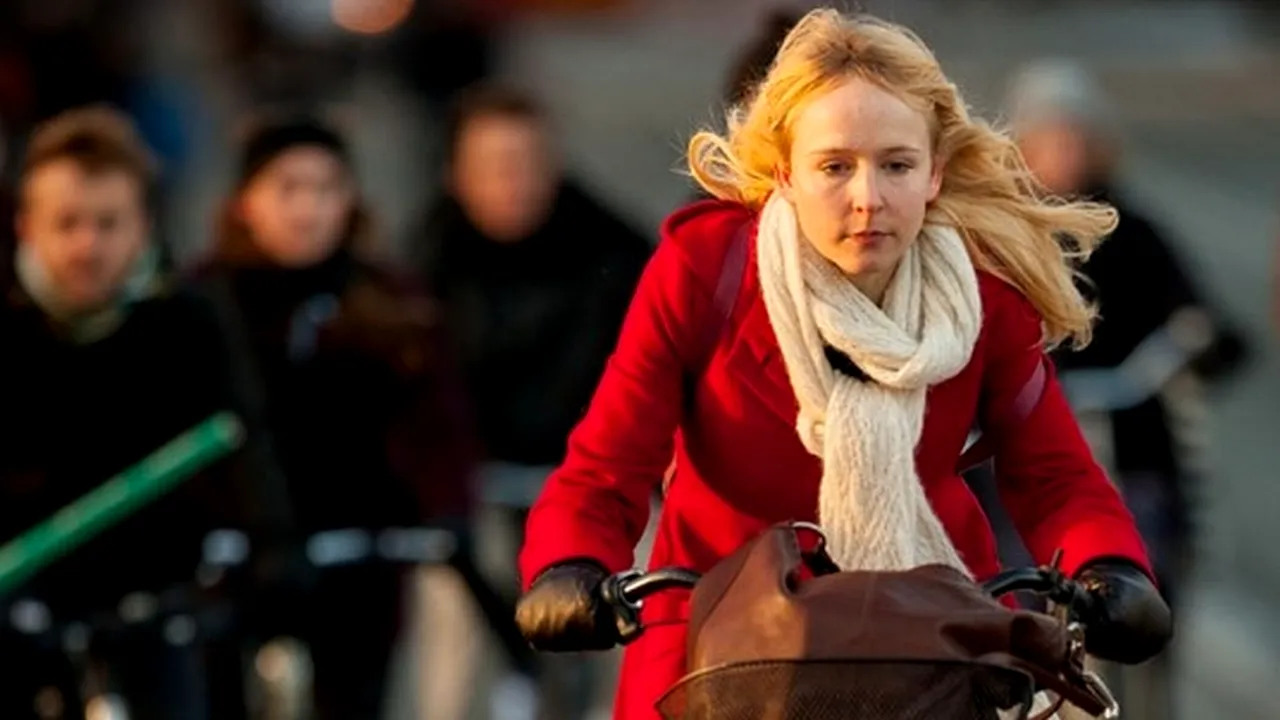 Soluția ingenioasă găsită de un oraș suedez pentru a-i convinge pe cetățeni să nu mai meargă cu mașina