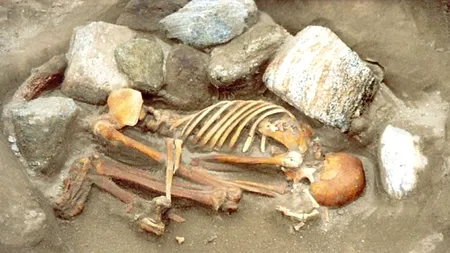 GALERIE FOTO. Descoperire arheologică importantă în Marea Britanie. Misterul scheletelor din Cladh Hallan