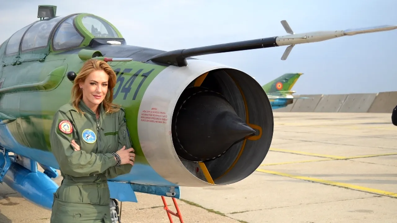 GALERIE FOTO. Roxana Ciuhulescu va zbura cu un supersonic