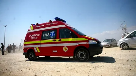 Copil de un an și 11 luni la spital, după ce a vărsat un vas cu apă clocotită peste el