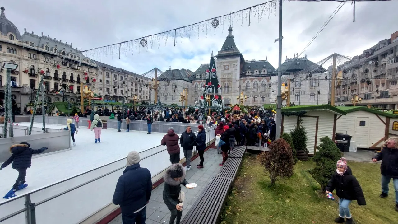 TÂRGUL, VOTUL și PARADA. Cum arată ziua Națională a României la Craiova: 