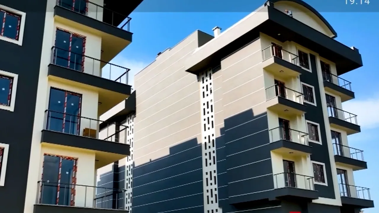 La ce preț se vând garsonierele tip „cutii de chibrit” din Chiajna, județul Ilfov. Au doar 22 de metri pătraţi