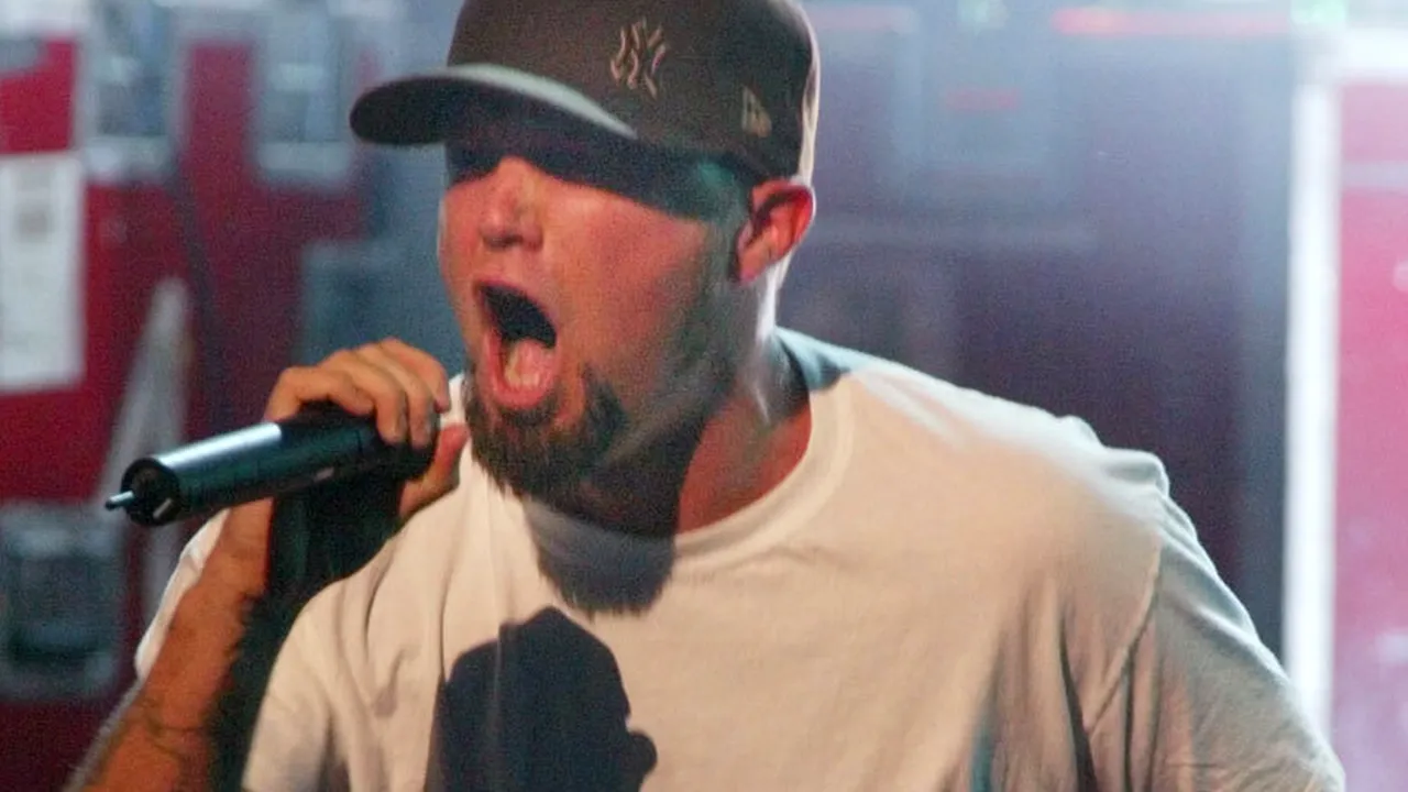 Ce decizie a luat Ucraina, după ce unul dintre cei mai rebeli rockeri americani a anunțat că vrea să se mute în Crimeea