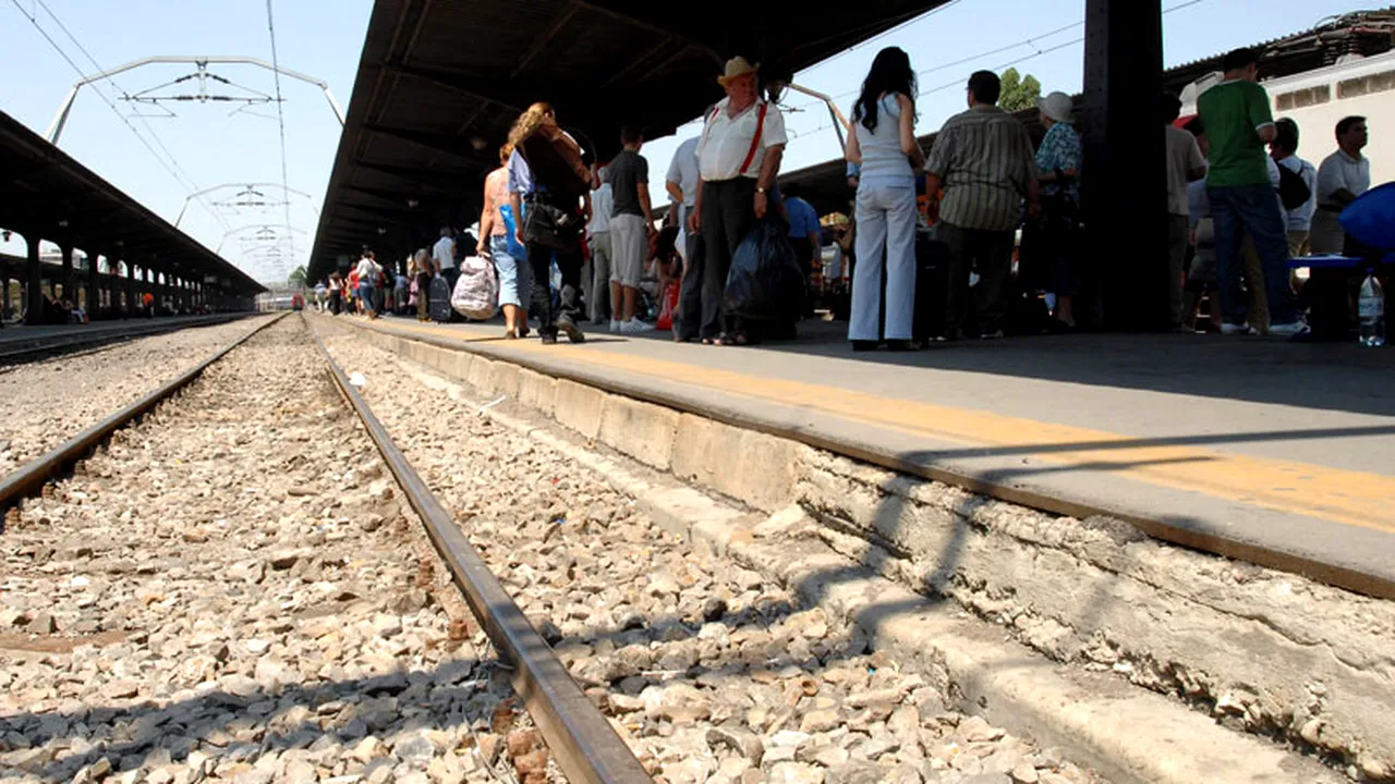 Anunțul CFR: Viteza trenurilor, redusă din cauza caniculei; se vor înregistra întârzieri de până la o oră