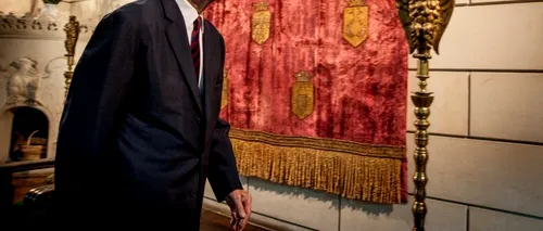 Premierul Victor Ponta a fost invitat de Regele Mihai I la prânz la Palatul Elisabeta