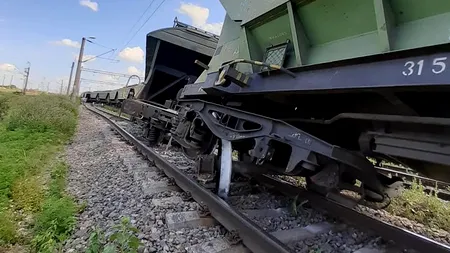 8 ȘTIRI DE LA ORA 8. Traficul feroviar pe ruta București-Constanța a fost reluat, la Fetești, dar pe un singur fir