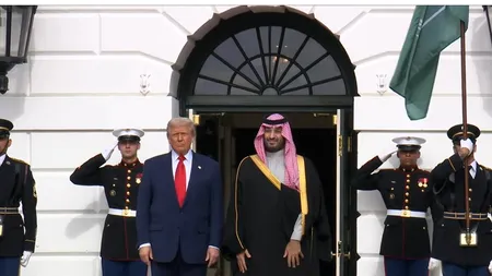 Donald Trump îl întâmpină „regește” pe controversatul prinț saudit Mohammed bin Salman care a ordonat asasinarea jurnalistului Jamal Khashoggi