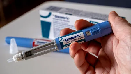 Specialiștii avertizează asupra riscurilor utilizării medicamentului OZEMPIC pentru slăbit. Tulburări de alimentație și dependență