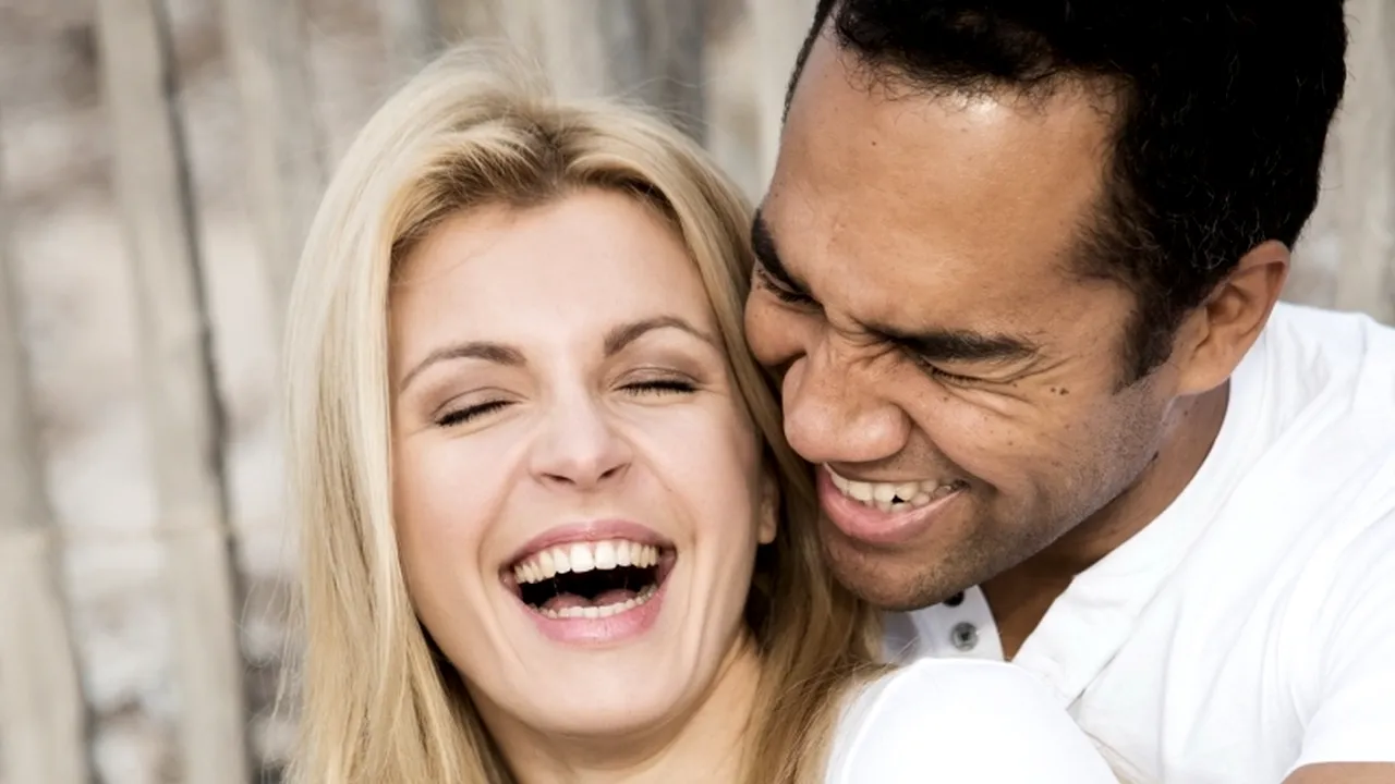 Studiu: Cât de importantă este rasa din care faci parte atunci când începi o relație amoroasă