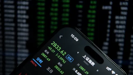 Financial Times: Scăderi ale burselor europene în contextul amânării relaxării politicilor monetare în zona euro și în Marea Britanie