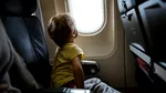 Cum poate un minor să părăsească țara doar cu unul dintre părinți. Ce documente sunt necesare