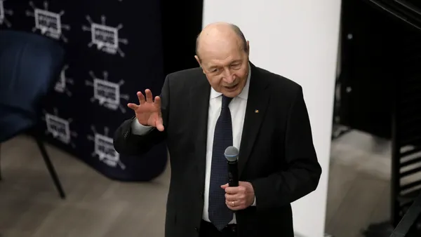 Sfatul lui Traian Băsescu pentru tineri: „Să nu vă duceți în politică până când nu ați învățat o meserie”