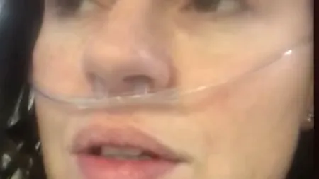 VIDEO. O pacientă cu coronavirus, internată la terapie intensivă, îi imploră pe fumători să renunțe la țigări: „Dacă cineva încă fumează, trebuie să renunțe acum!”