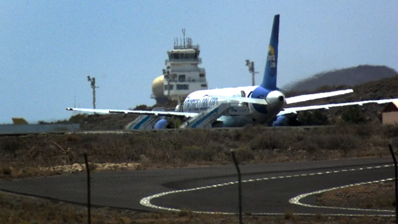 O bombă artizanală descoperită într-un aeroport din Irlanda de Nord