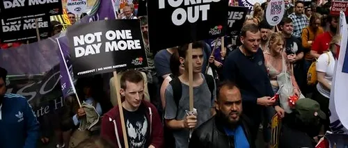 Proteste de amploare în Londra: mii de manifestanți cer demisia Guvernului Theresa May. VIDEO