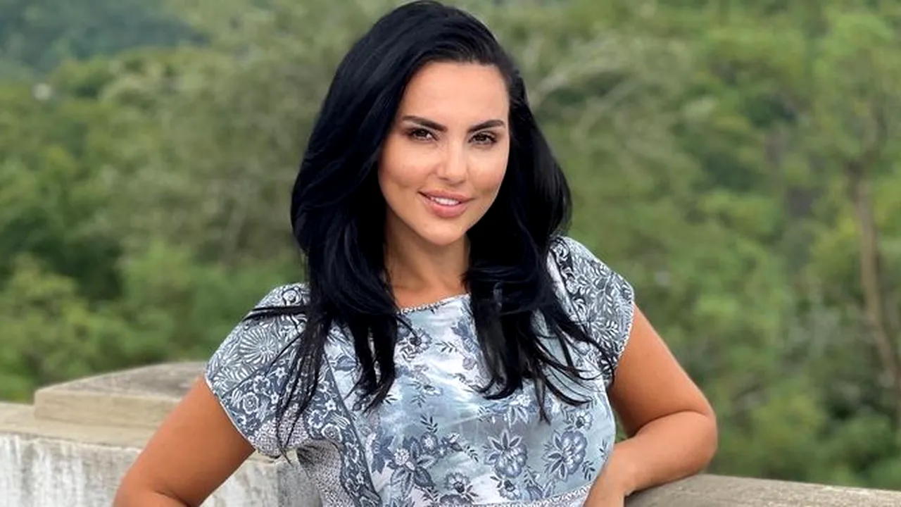 FOTO. Lavinia Pîrva, din nou pe băncile școlii. La ce FACULTATE s-a înscris