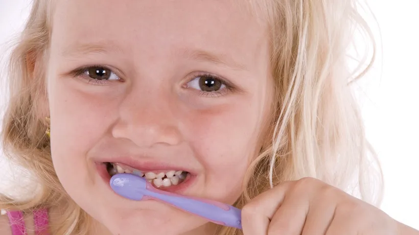 România, pe ultimele locuri în UE în ceea ce privește îngrijirea dentară a copiilor