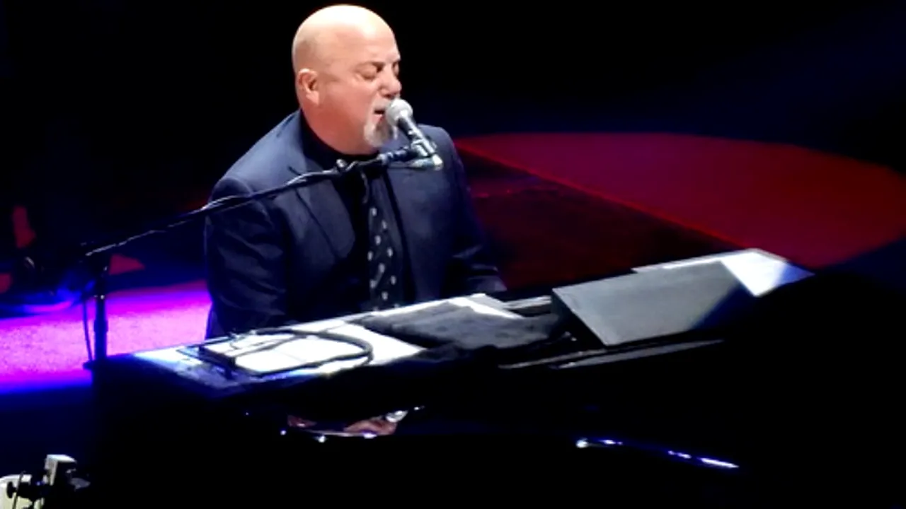 Billy Joel salvează o școală de arte