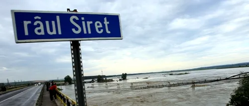 Un pădurar din Suceava a murit după ce a încercat să treacă râul Siret cu un autoturism de teren