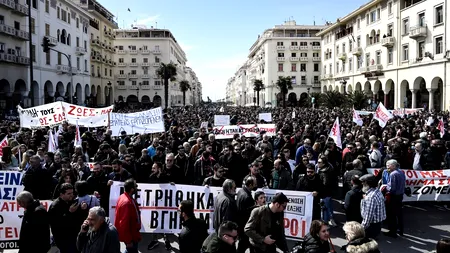 Sindicatele din Grecia au anunțat o GREVĂ generală de 24 de ore. Vor fi afectate zborurile, transportul public terestru și cursele maritime