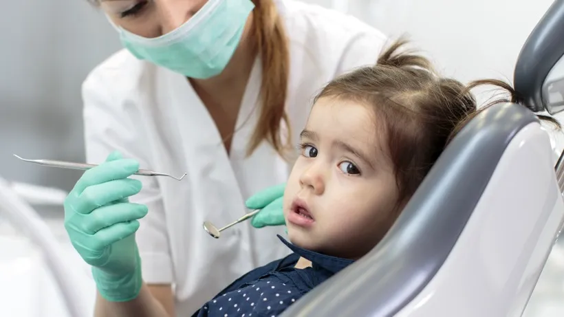 Dentistul a rămas fără cuvinte: Am fost șocat să văd așa ceva în gura unui copil de șapte ani