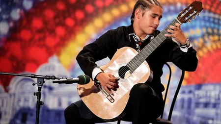 ROMÂNII AU TALENT. El  este chitaristul căruia Mihai Petre i-a spus că este genial. VIDEO