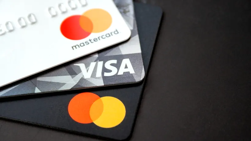 Visa și Mastercard și-au suspendat operațiunile din Rusia