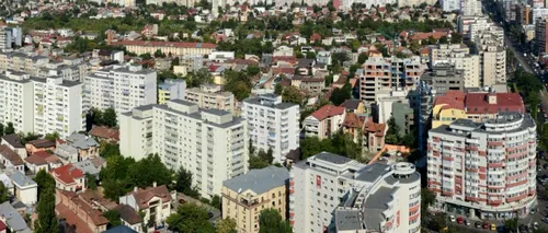 Capitala văzută de la înălțime: Cum arată Bucureștiul fotografiat din una dintre cele mai înalte clădiri