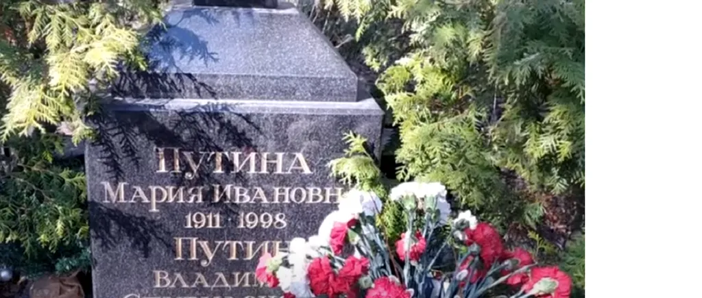 Un bilet lăsat pe mormântul părinților lui Putin a devenit viral pe internet: ”Dragi părinți! Fiul vostru se comportă oribil!”