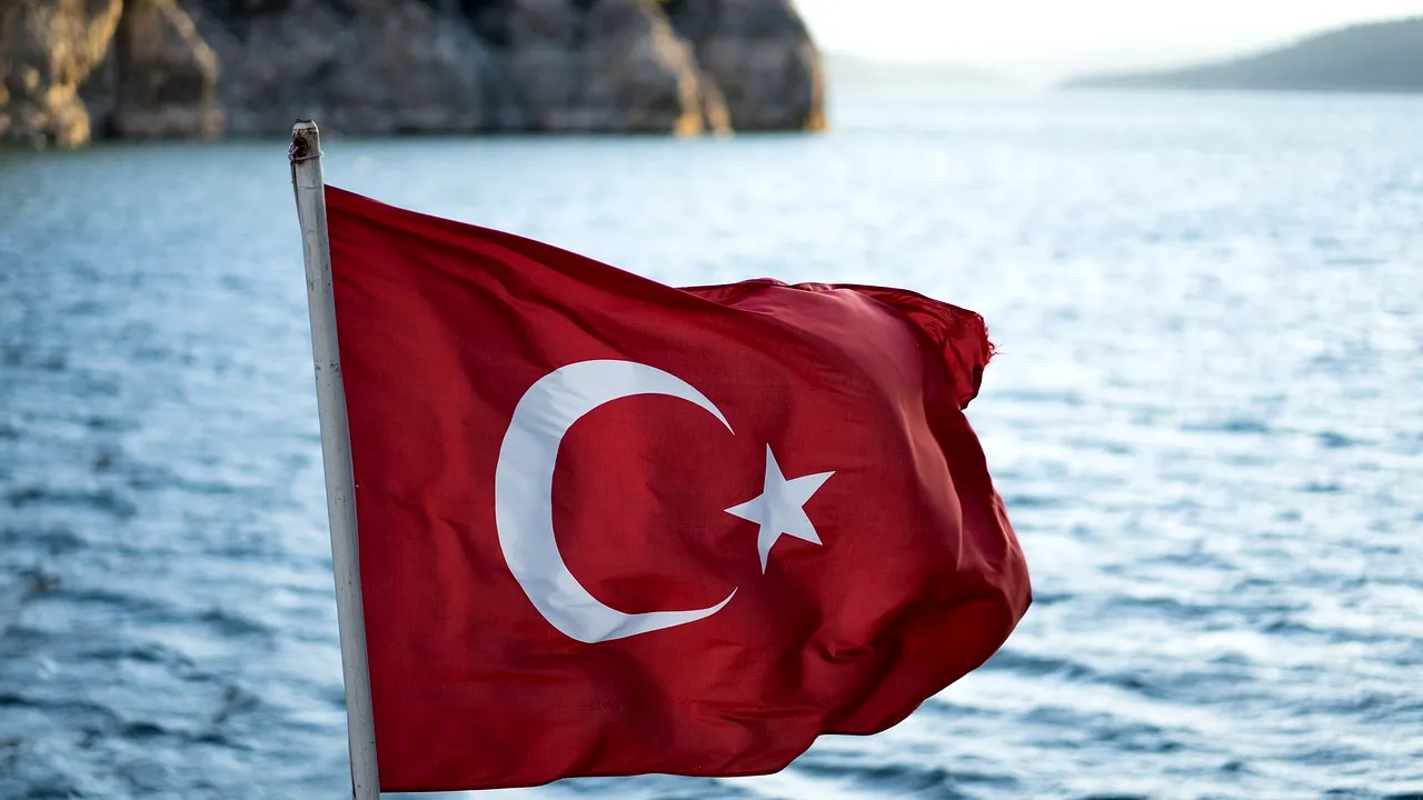 Sămânță de scandal între Grecia și Turcia, după un INCIDENT în apele teritoriale turcești. Totul s-a întâmplat în timpul urmăririi unei bărci cu motor