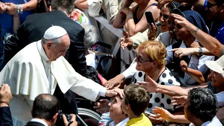 Papa Francisc denunță 