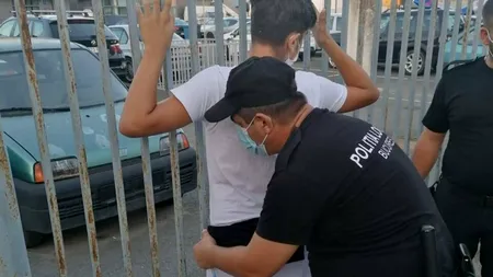 Copii amenințați cu cuțitul, în parcul Izvor din Capitală. Cine este suspectul, care a fost reținut deja de polițiștii locali