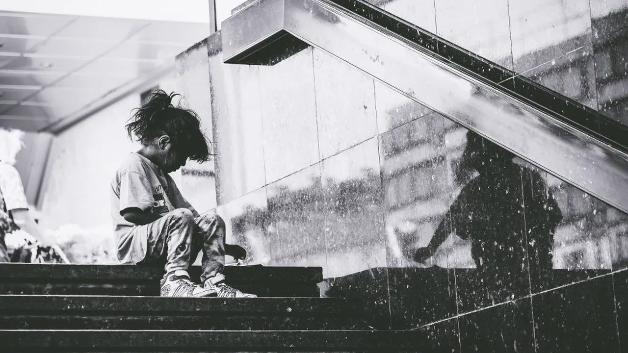 DUREROS. Un tată din Vaslui s-a sinucis pentru că nu avea ce să le dea mâncare celor cinci copii. Micuții au rămas acum și fără puținul pe care el îl câștiga - FOTO