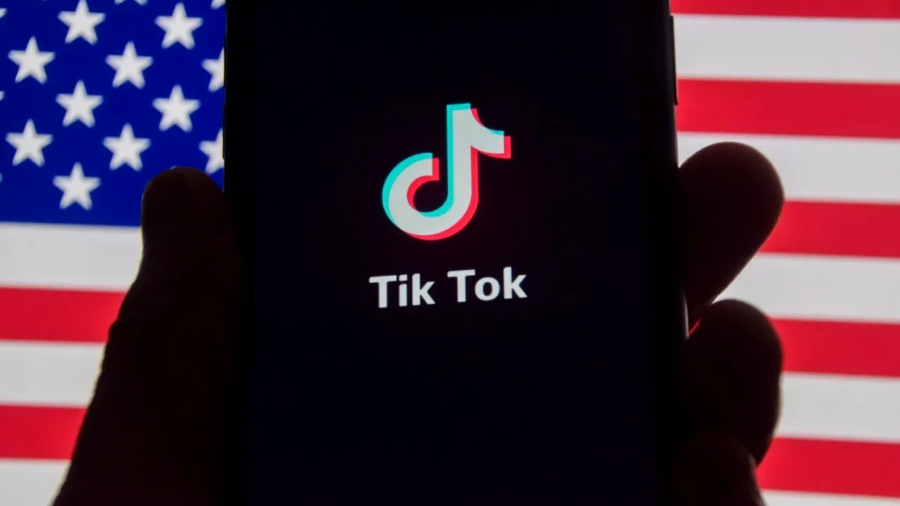 Ce a schimbat platforma TikTok, înainte de reluarea ALEGERILOR din România. Comisar UE: „Trebuie să ne protejăm democrațiile”