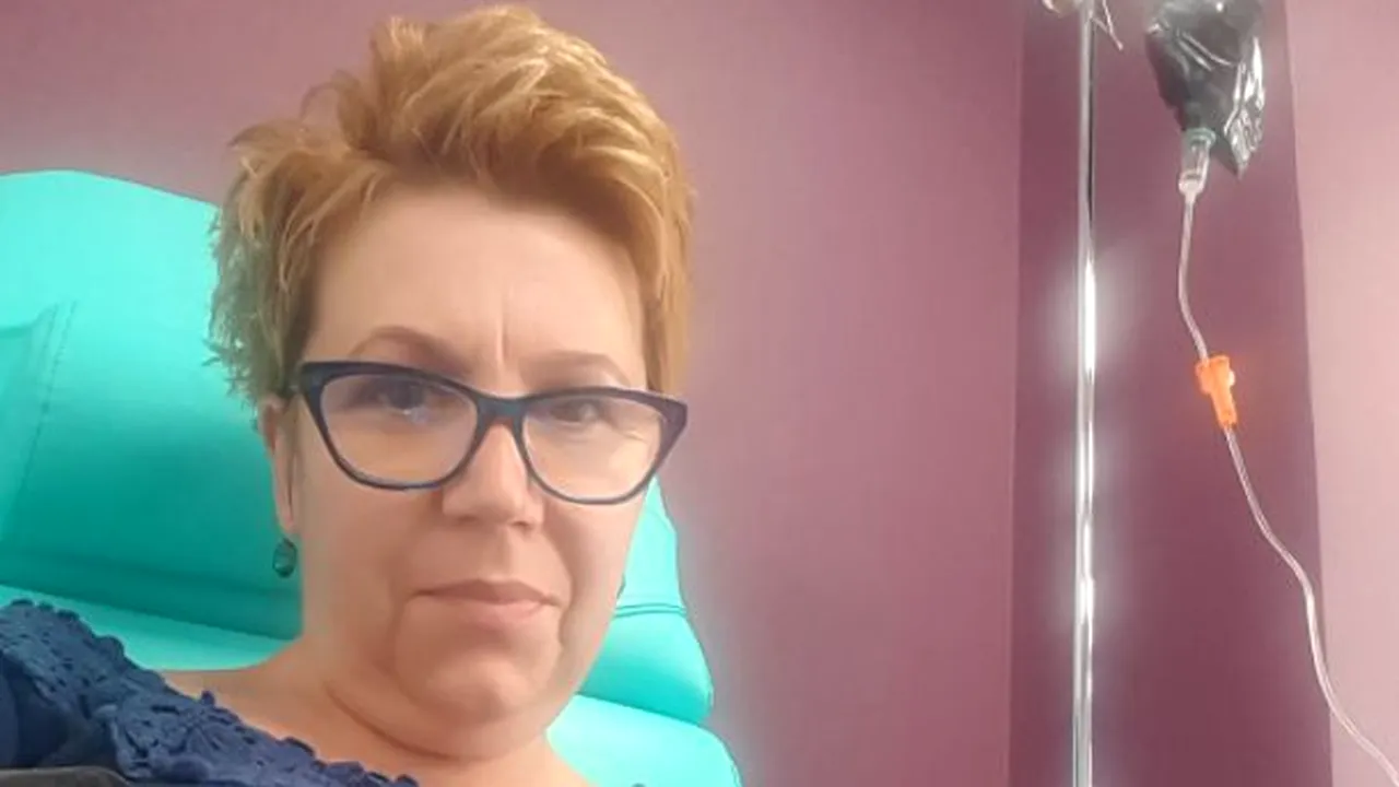 Profesoara care predă online, deși are cancer în stadiul patru: „Uit de mine, de durere, de greață, de rău. Sunt acolo pentru elevi, asta am făcut o viață întreagă”