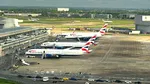Haos pe aeroporturile din Marea Britanie. O defecțiune la sistemul de control aerian a blocat zborurile