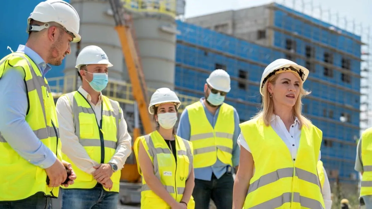 Gabriela FIREA s-a decis să spună „adevărul despre cel mai mare proiect de mediu din țară!”