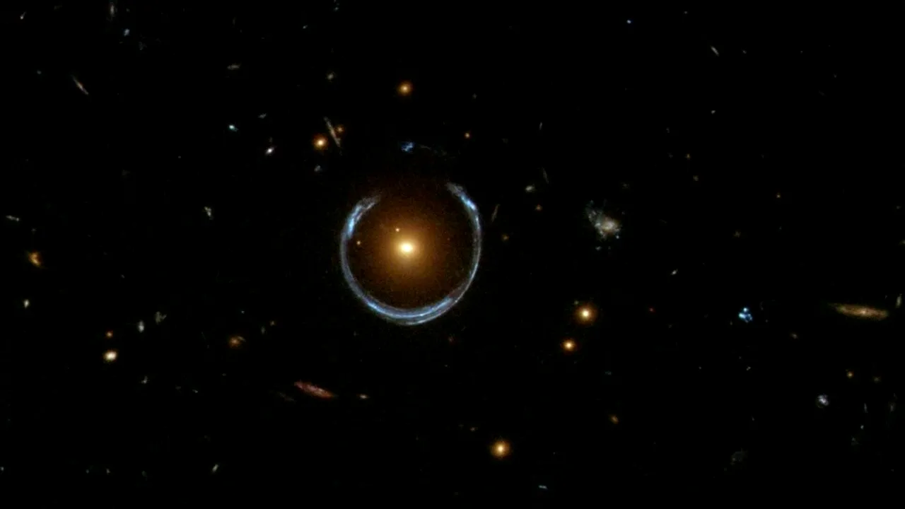 Astronomii au DESCOPERIT o gaură neagră în cadrul „Potcoavei cosmice”, una dintre cele mai masive identificate vreodată