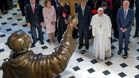 Statuia unui misionar canonizat de curând de Papa Francisc, vandalizată