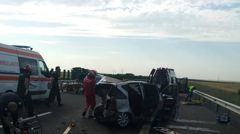 Accident rutier grav pe Autostrada Soarelui: Un mort și șase răniți în urma coliziunii - FOTO / Traficul a fost reluat