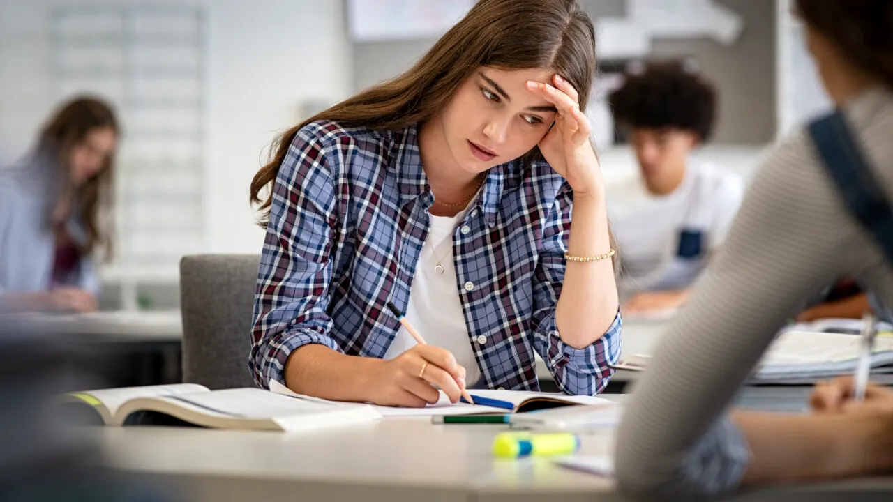 BAC 2024: Sesiunea de toamnă. Calendarul pentru evaluarea competențelor lingvistice/digitale și desfășurarea probelor scrise