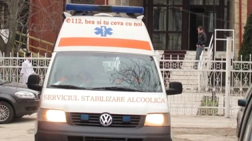 Un autobuz cu 15 pasageri s-a răsturnat în județul Brașov