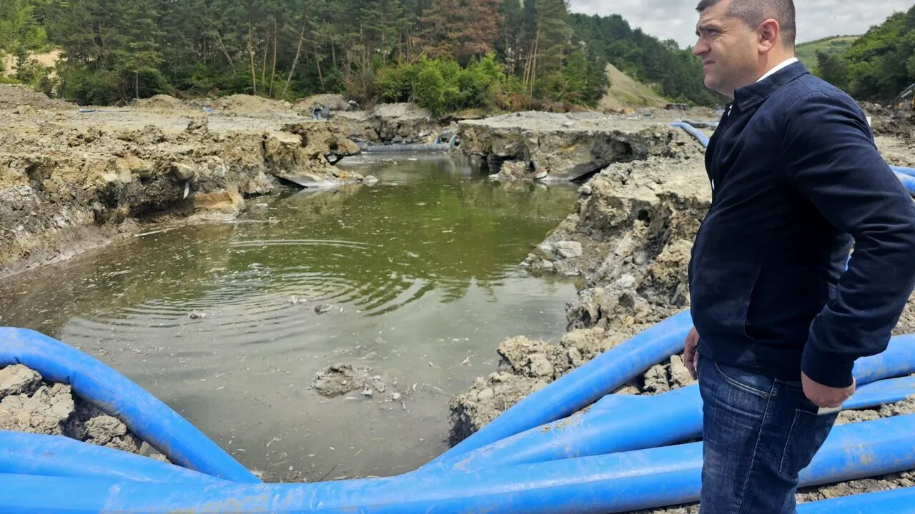 După ce Miruță s-a plâns că nu poate face nimic, conducerea SALROM a fost demisă