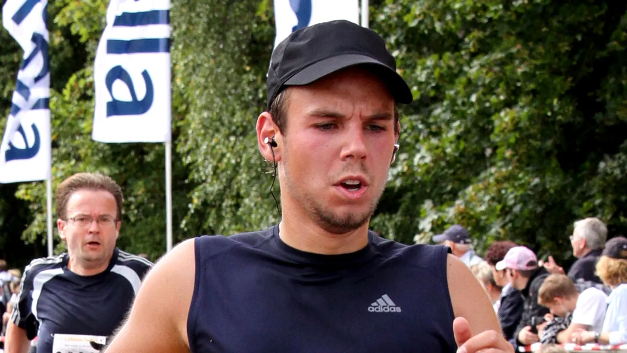 Ce le-a spus Andreas Lubitz doctorilor care îl aveau în evidență