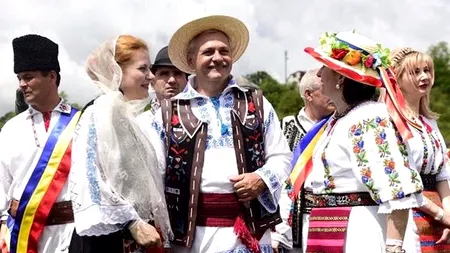 IMAGINILE ZILEI. Dragnea a intrat în hora pentru Cartea Recordurilor 