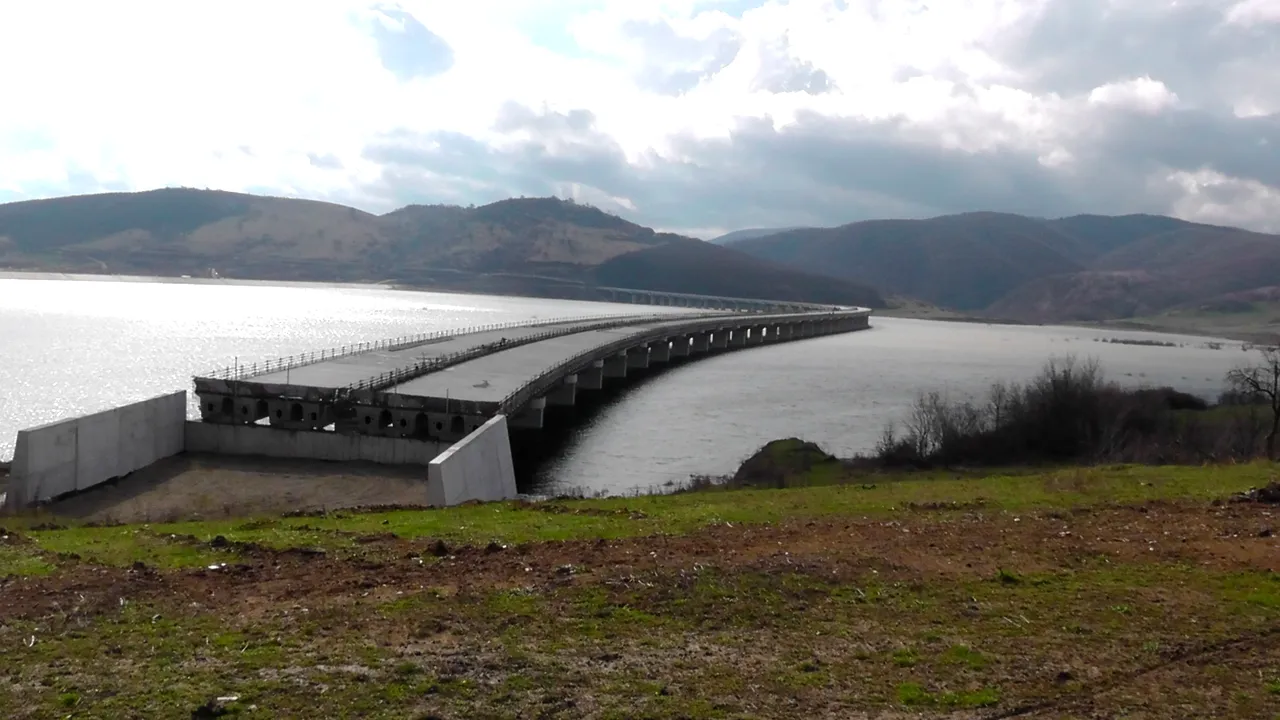 Cât va plăti CNADNR pentru finalizarea tronsonului Suplacu de Barcău-Borș, după plecarea americanilor de la Bechtel