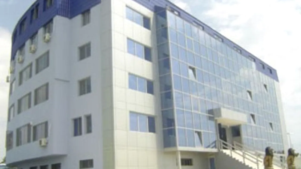 Adrian Dulugeac, șef de lucrări la Universitatea Bioterra, a fost ARESTAT preventiv în dosarul privind divulgarea subiectelor de la licență