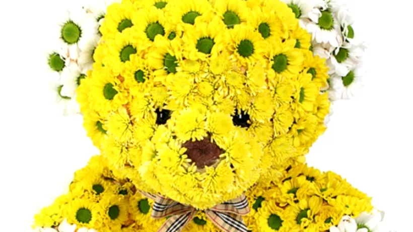 GALERIE FOTO: Cele mai neobișnuite buchete de flori comandate de români online